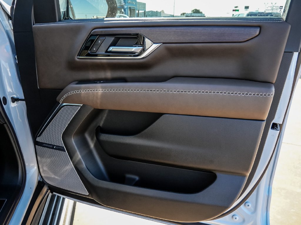 New 2027 GMC Yukon XL Denali Ultimate AWD/4WD image 23