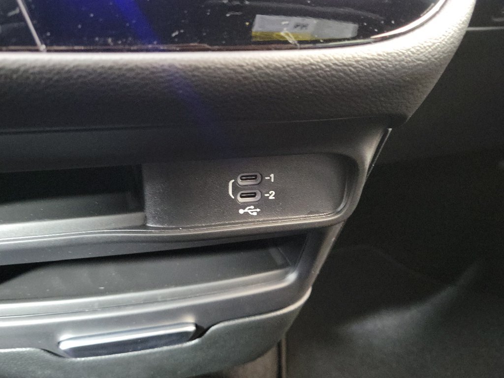 New 2027 Chrysler Pacifica Select FWD image 22