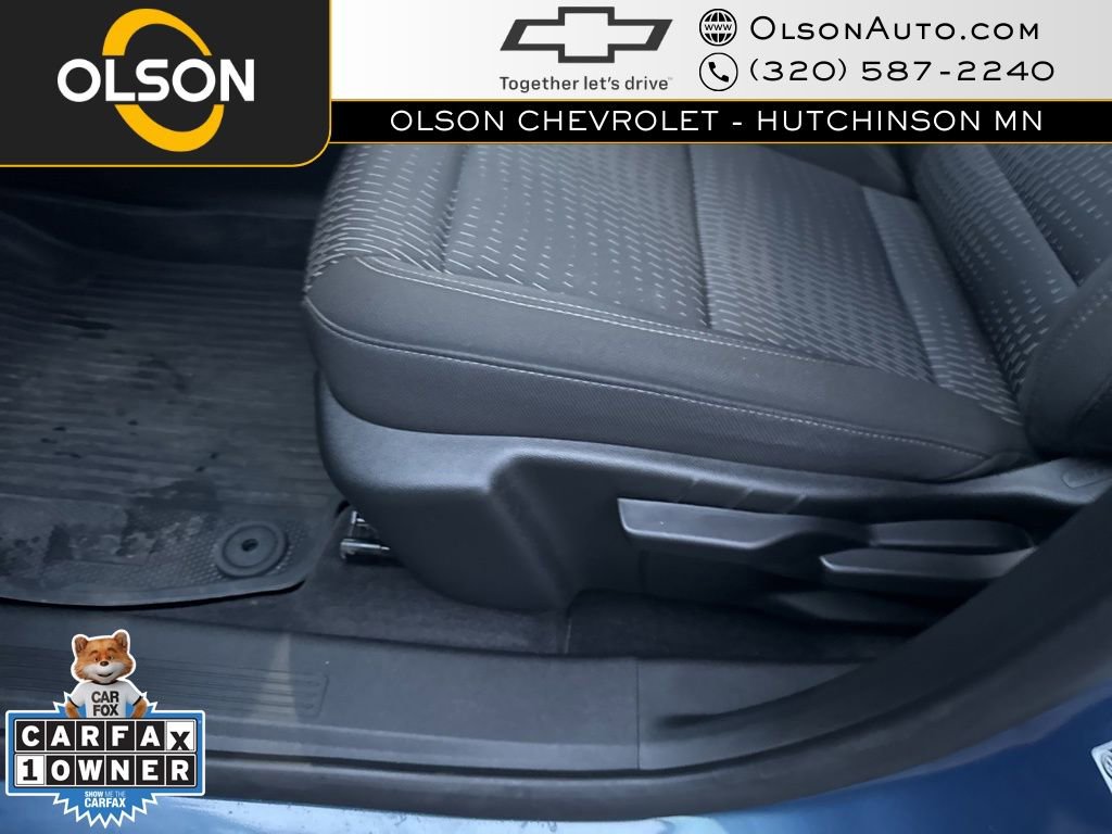 Used 2025 Chevrolet Equinox LT w/ Safety and Technology Package image 10