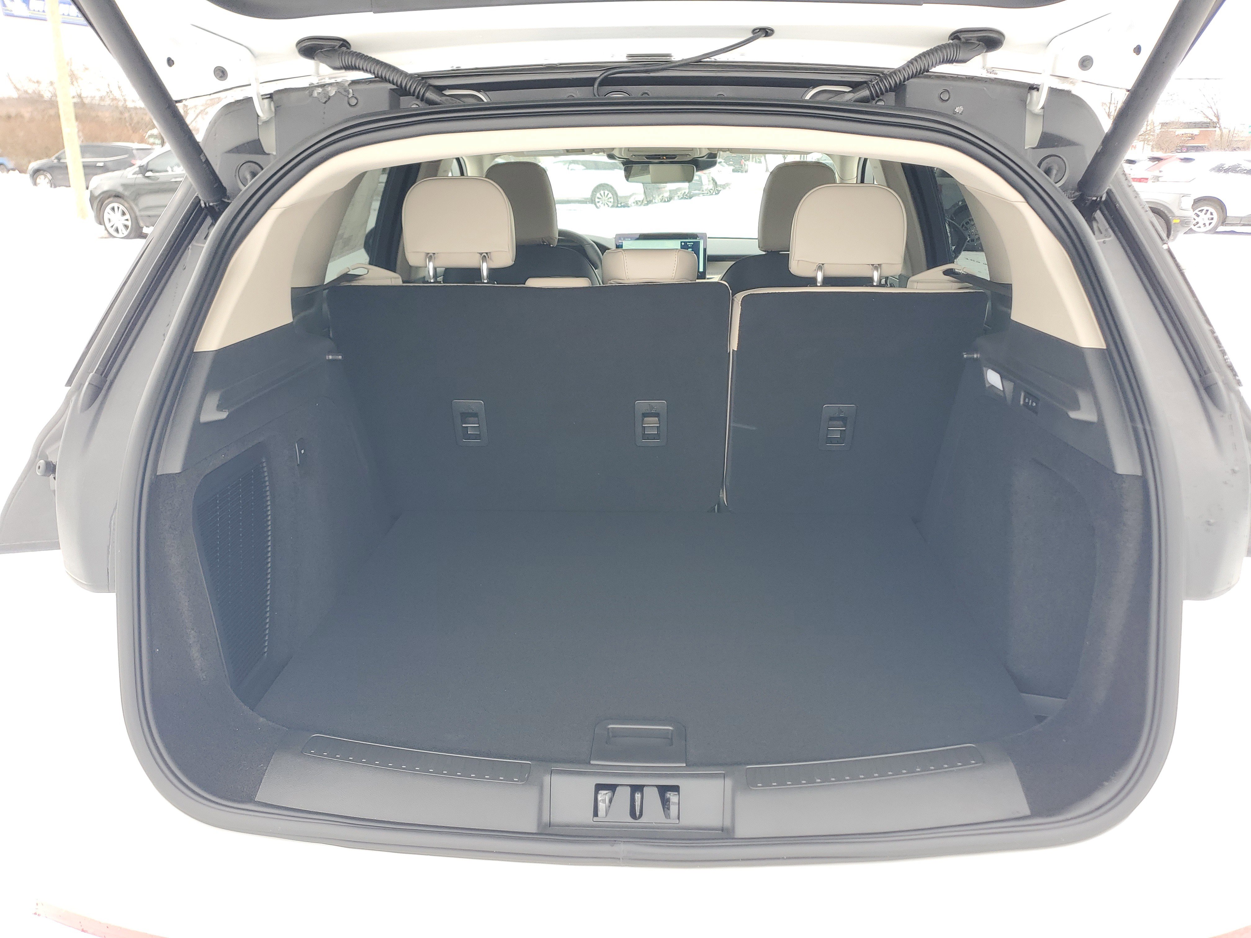 New 2026 Lincoln Corsair Premiere image 29