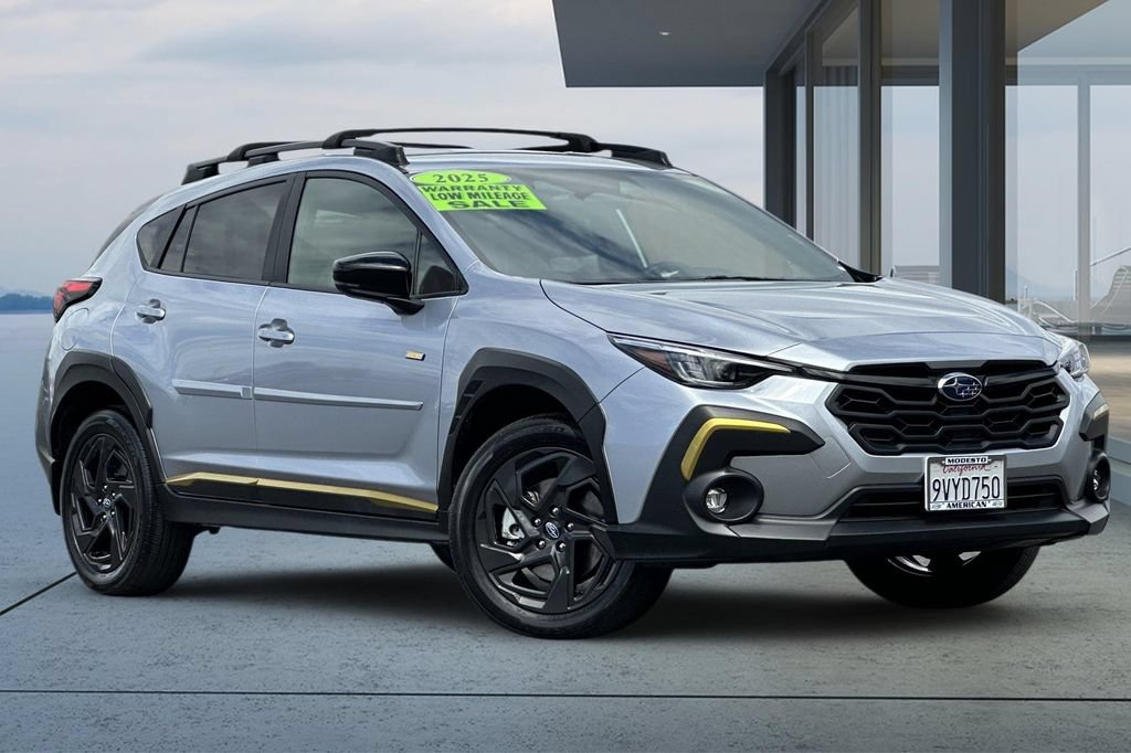 Used 2025 Subaru Crosstrek 2.5i Sport AWD/4WD image 3