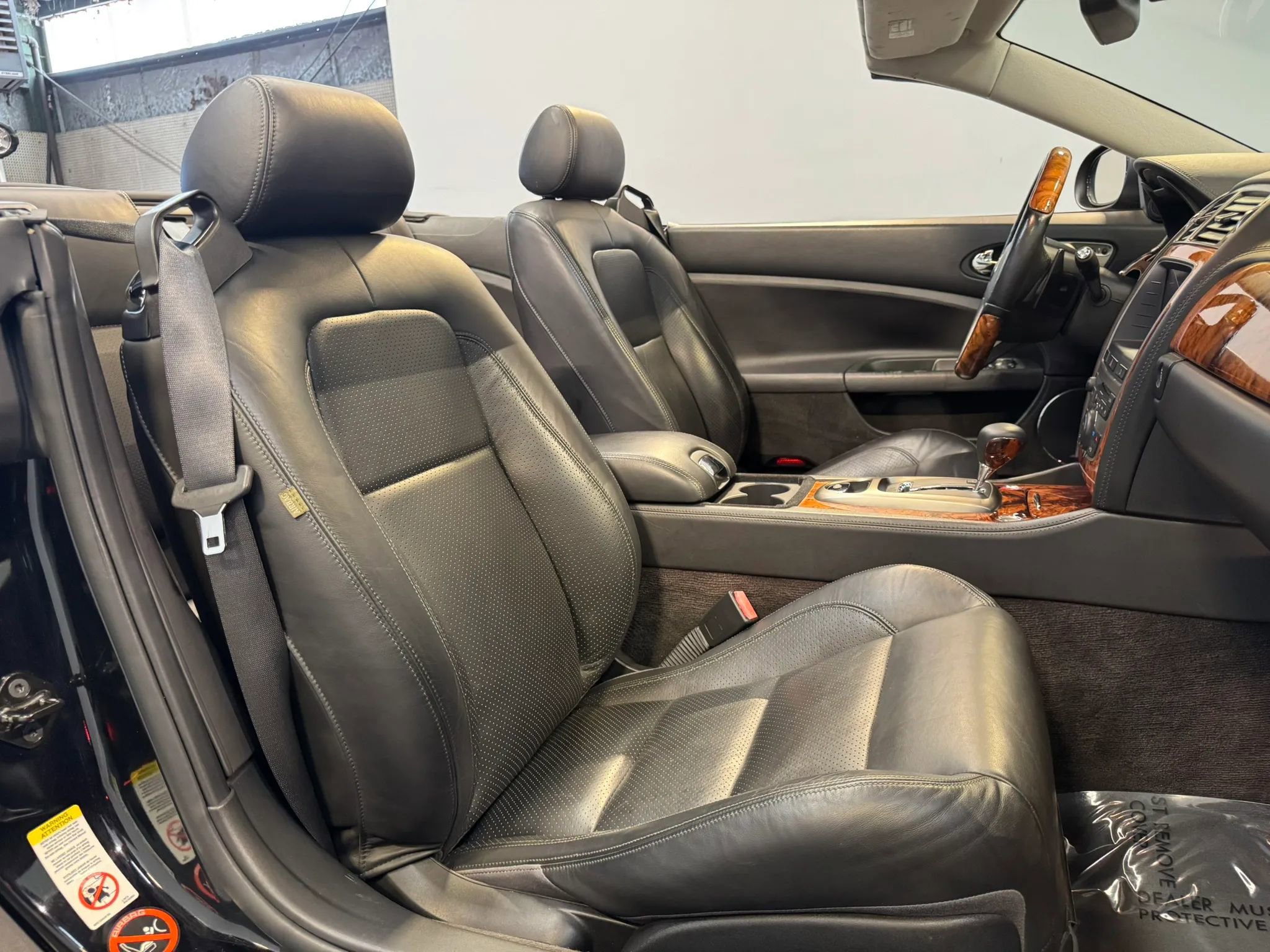 Used 2007 Jaguar XK Convertible RWD image 31