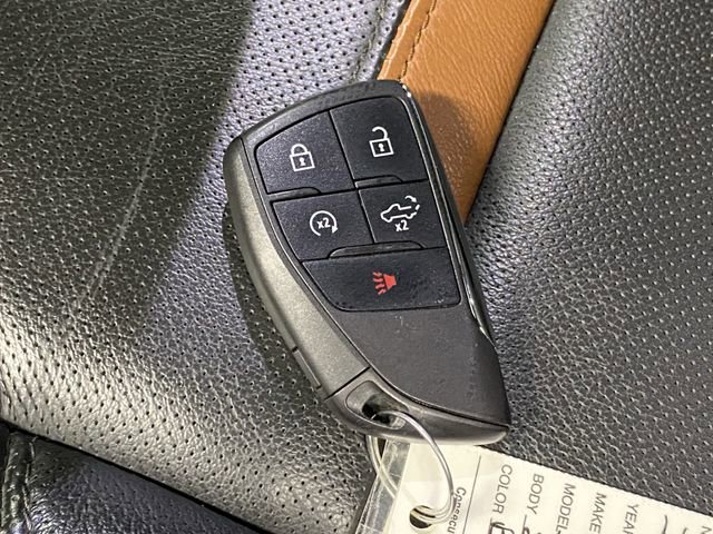 Used 2024 GMC Sierra 2500 AT4 w/ AT4 Premium Plus Package image 32