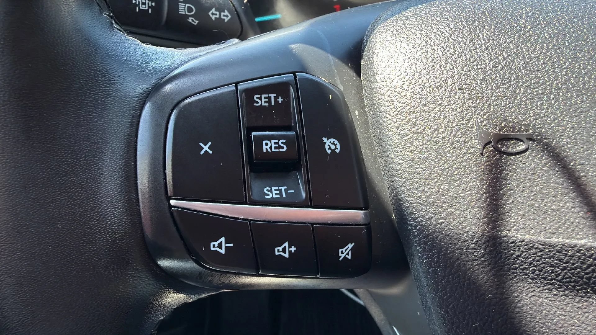 Used 2022 Ford Escape SE w/ Convenience Package AWD/4WD image 12