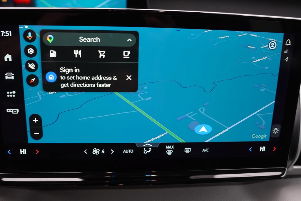 Certified 2025 Ford Expedition Active AWD/4WD image 28