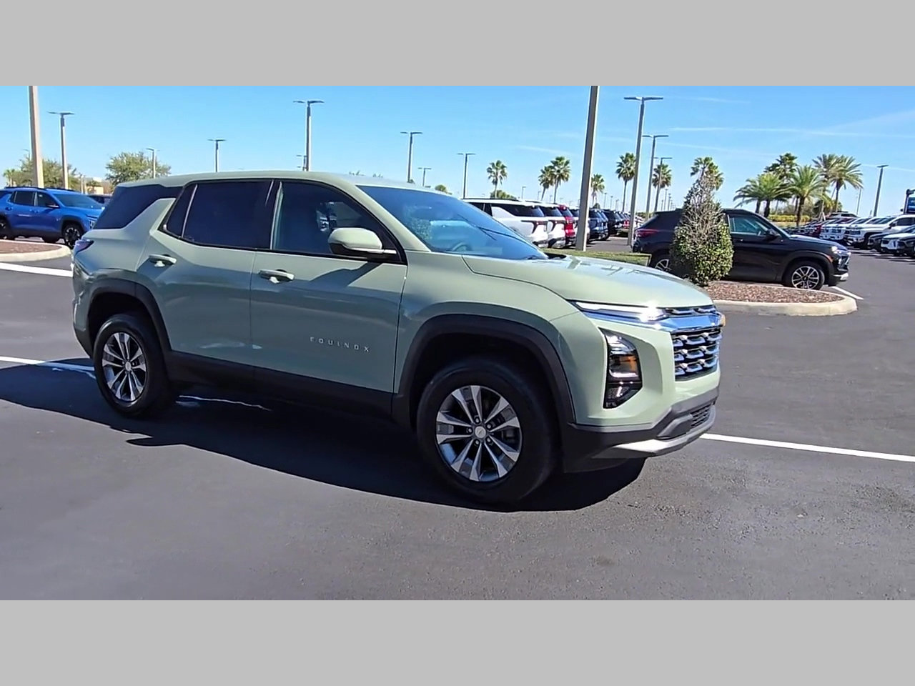 New 2026 Chevrolet Equinox LT w/ Convenience Package II image 21