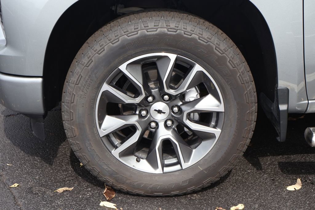 Certified 2024 Chevrolet Silverado 1500 RST w/ Z71 Off-Road Package image 11