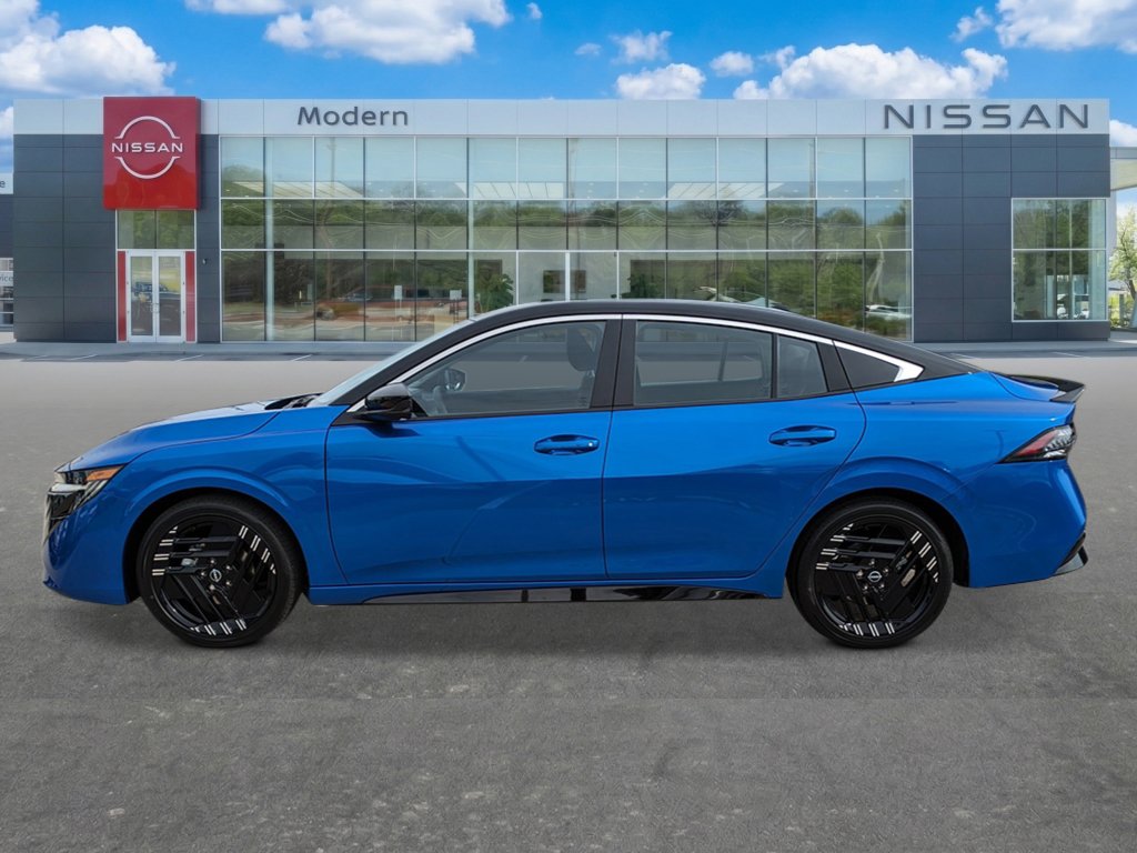 New 2027 Nissan Sentra SR w/ Floor Mat Package FWD image 2