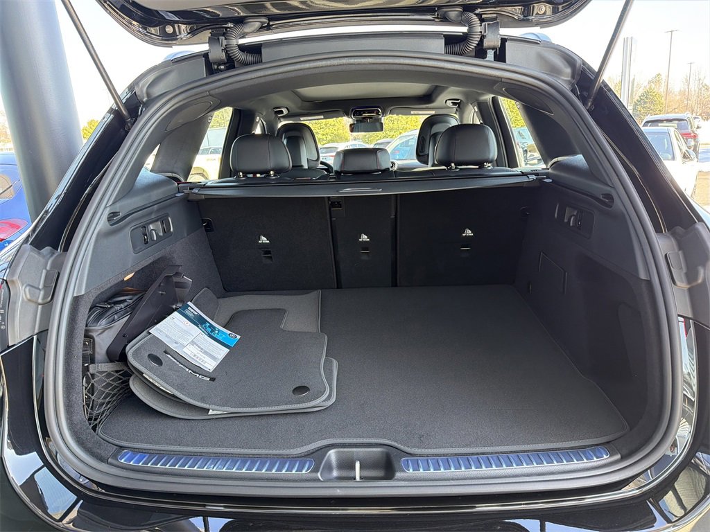 New 2026 Mercedes-Benz GLC 43 AMG 4MATIC image 12