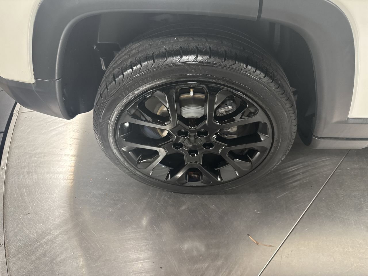 Used 2019 Jeep Compass High Altitude image 13