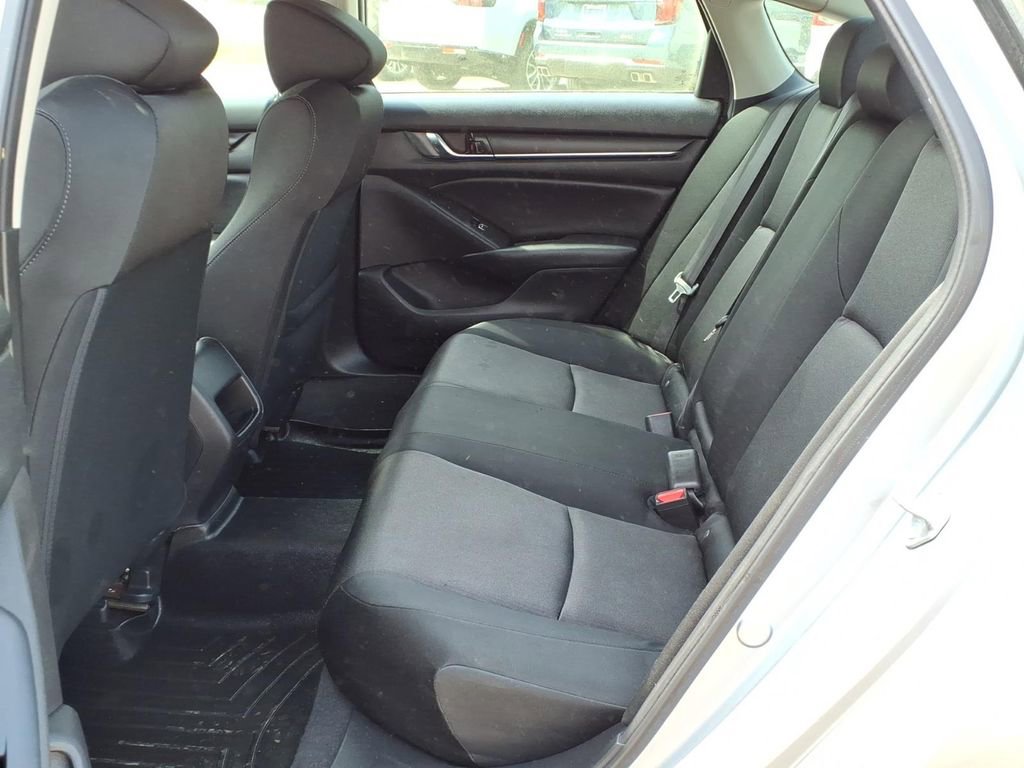 Used 2022 Honda Accord LX image 11