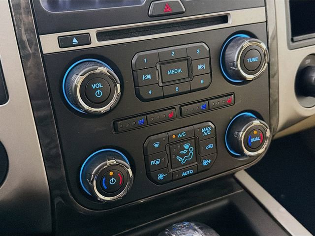 Used 2016 Ford Expedition Limited image 17