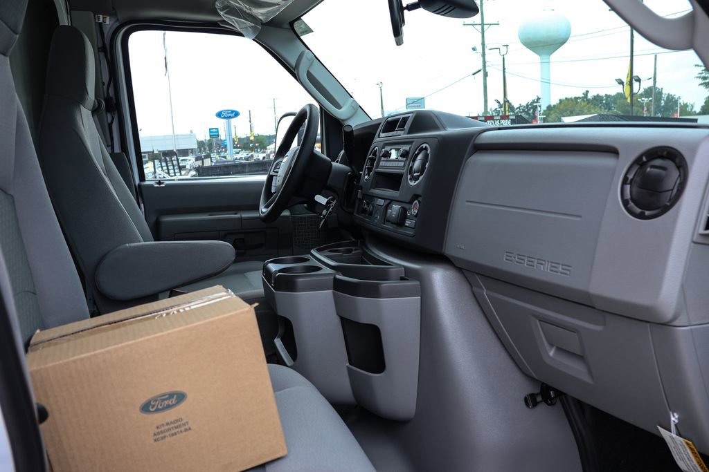 New 2026 Ford E-350 and Econoline 350 Super Duty w/ Ambulance Prep Package RWD image 20