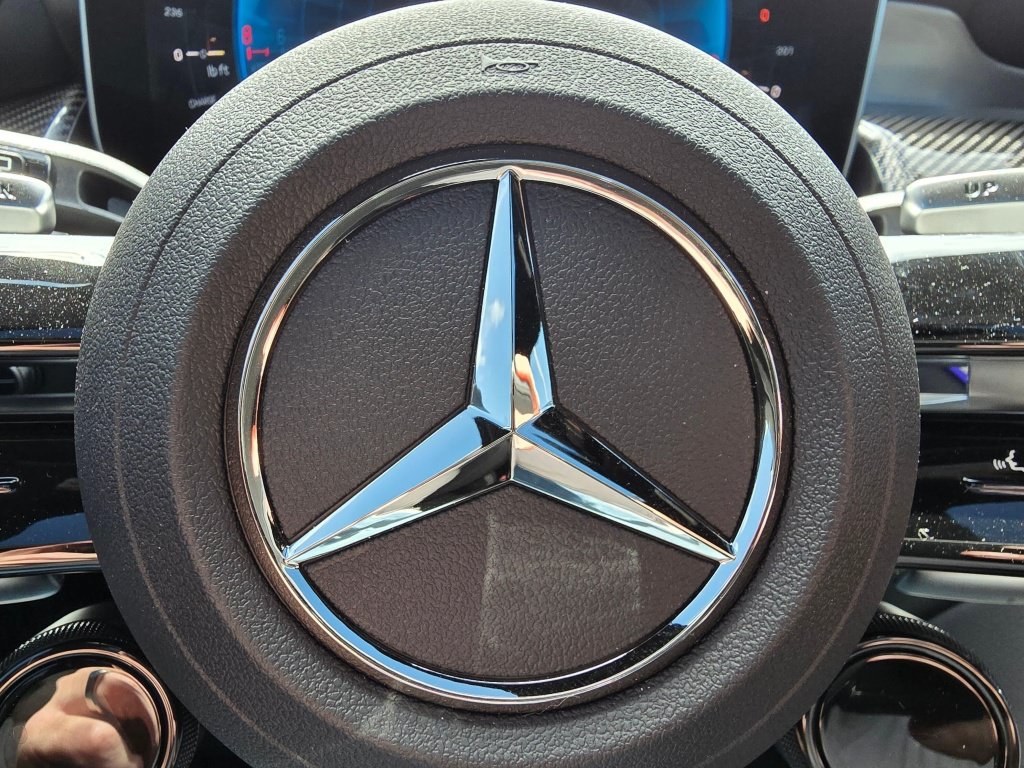 New 2025 Mercedes-Benz GLC 63 AMG S image 26