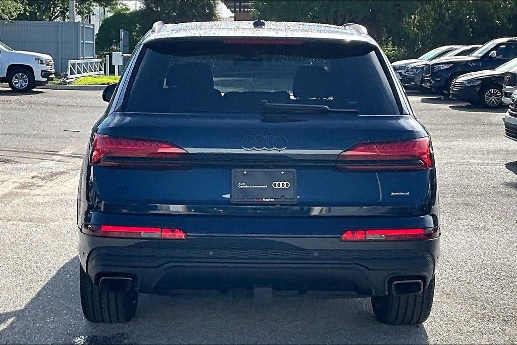 Certified 2025 Audi Q7 3.0T Premium Plus image 6