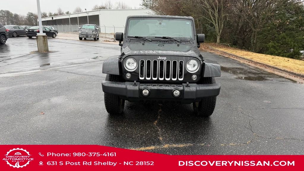 Used 2016 Jeep Wrangler Unlimited Sahara image 4