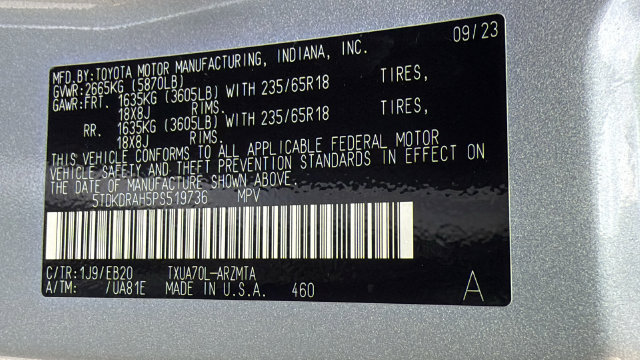 Used 2023 Toyota Highlander XLE FWD image 28