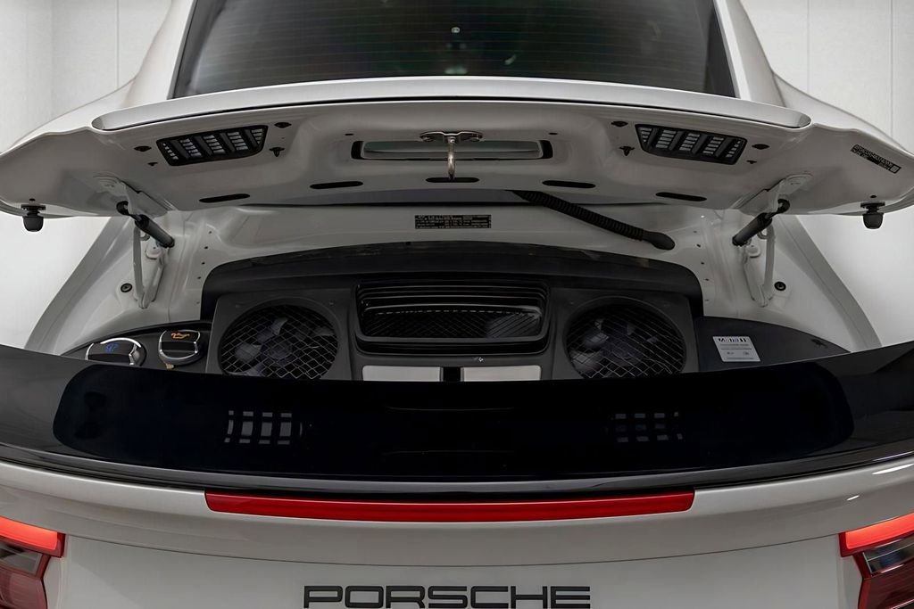 Used 2019 Porsche 911 Turbo S image 15