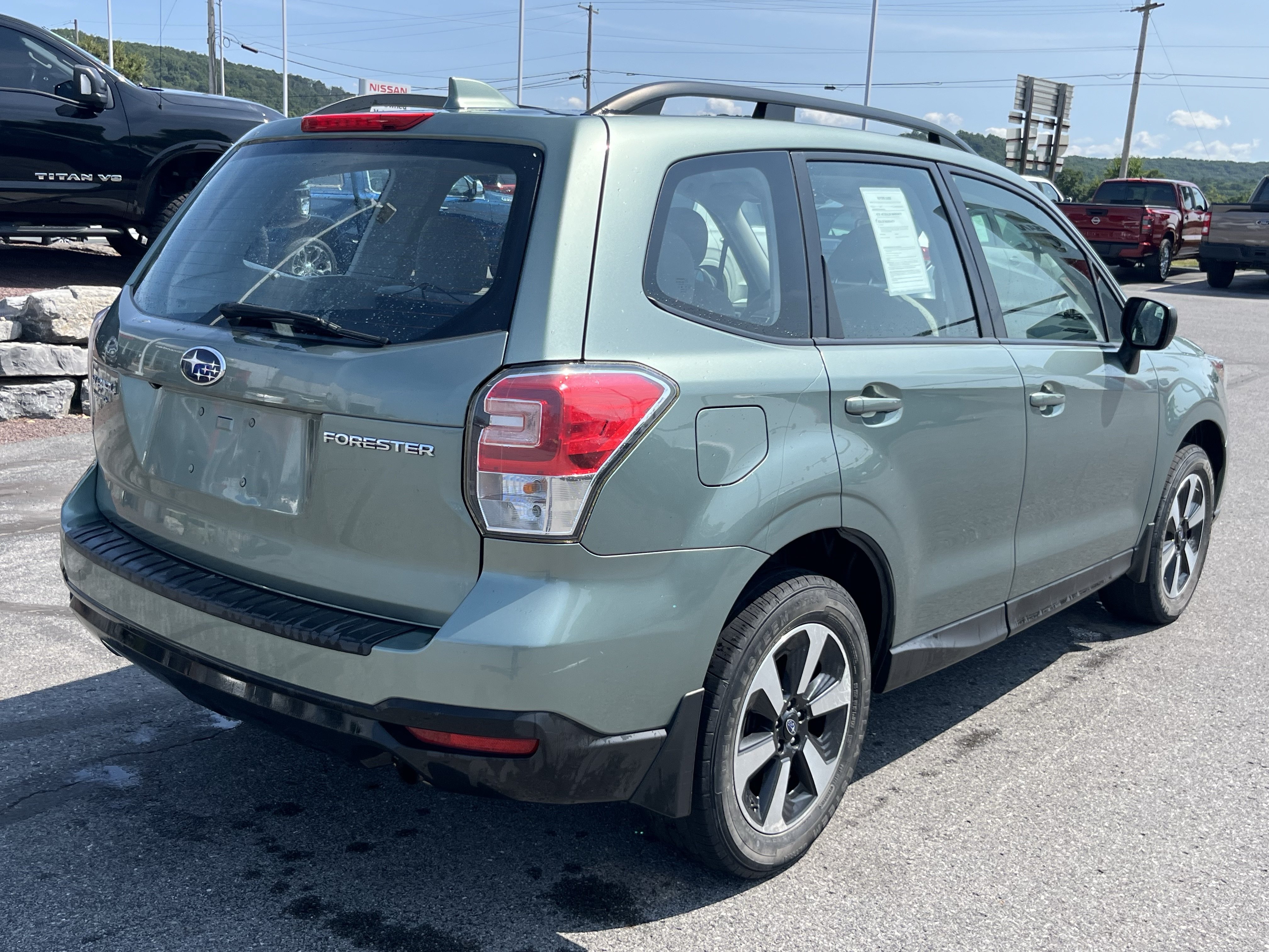 Used 2018 Subaru Forester 2.5i w/ Protection Package #1 AWD/4WD image 5