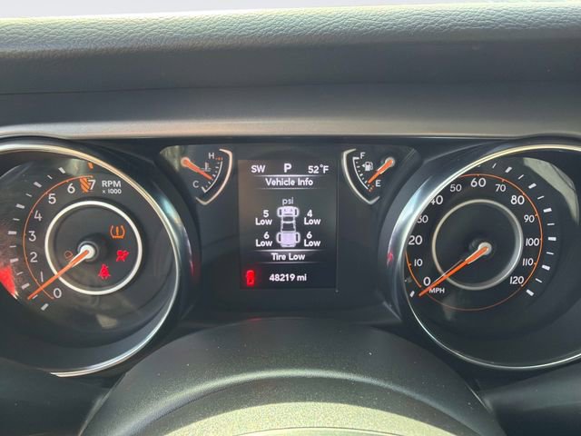 Used 2022 Jeep Gladiator Willys image 25