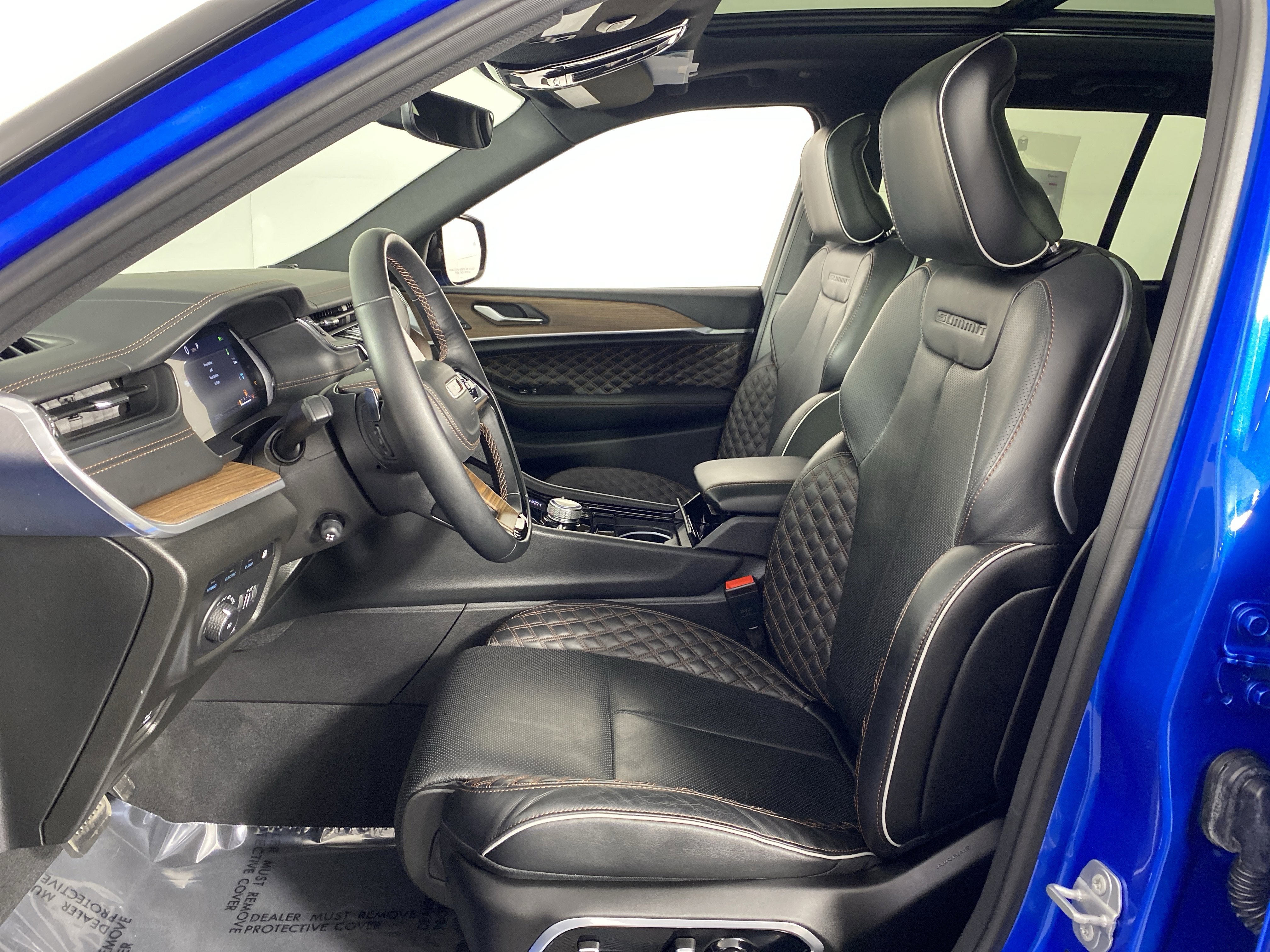 Used 2022 Jeep Grand Cherokee Summit image 17