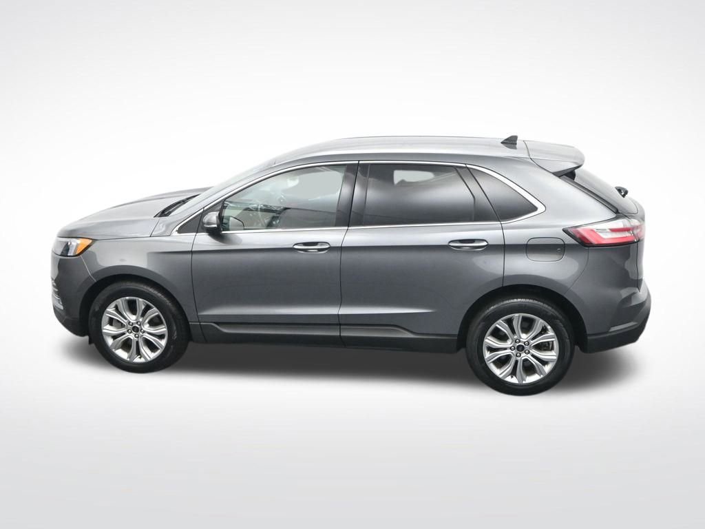 Used 2024 Ford Edge Titanium image 30