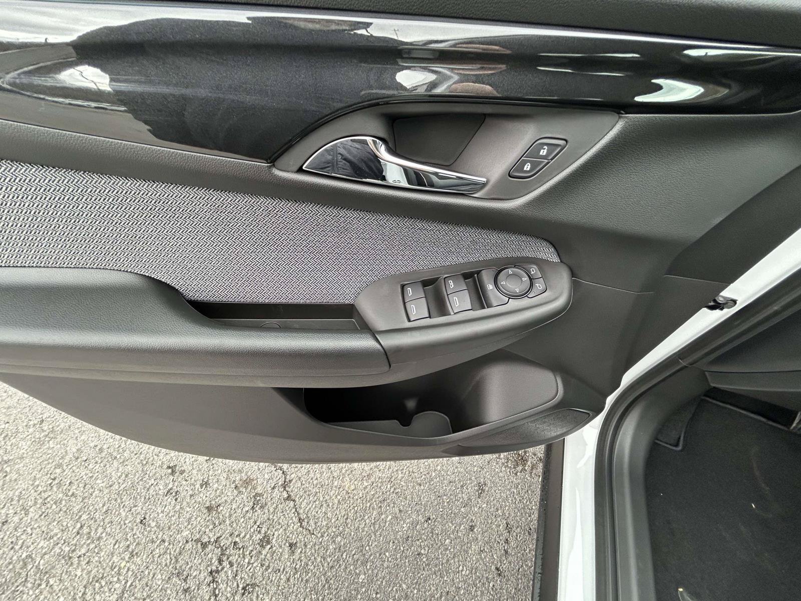 New 2026 Chevrolet TrailBlazer LT w/ Midnight Edition FWD image 15