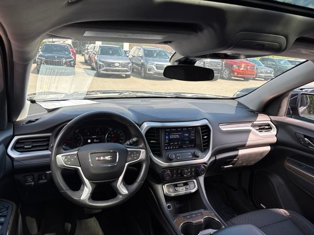 Used 2023 GMC Acadia SLE w/ Driver Convenience Package AWD/4WD image 10