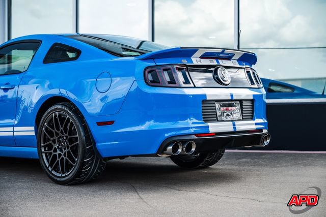 Used 2013 Ford Mustang Shelby GT500 RWD image 56