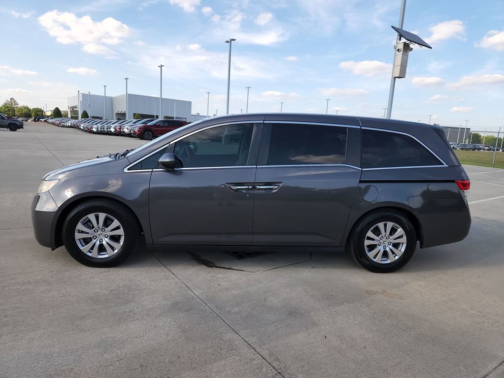Used 2016 Honda Odyssey SE image 8