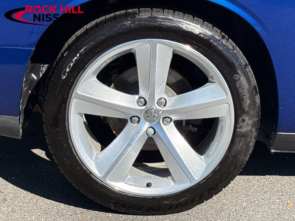 Used 2012 Dodge Challenger R/T RWD image 10