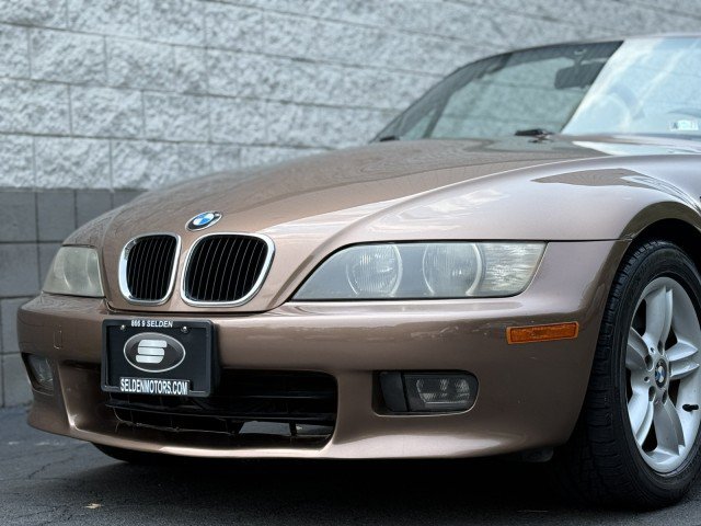 Used 2000 BMW Z3 2.5i RWD image 10
