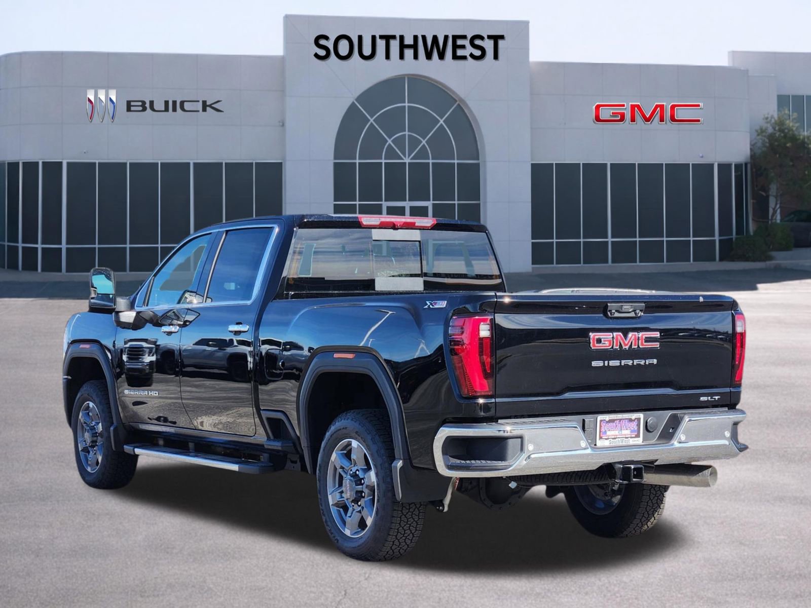New 2026 GMC Sierra 2500 SLT w/ Texas SLT Premium Package image 4