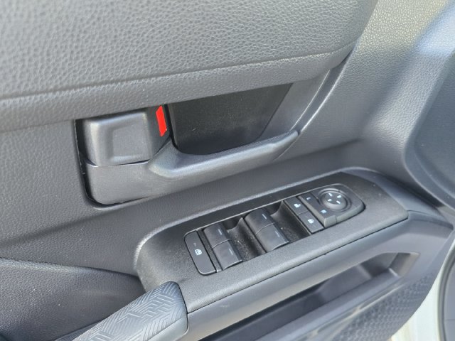 Used 2025 Toyota 4Runner SR5 AWD/4WD image 16