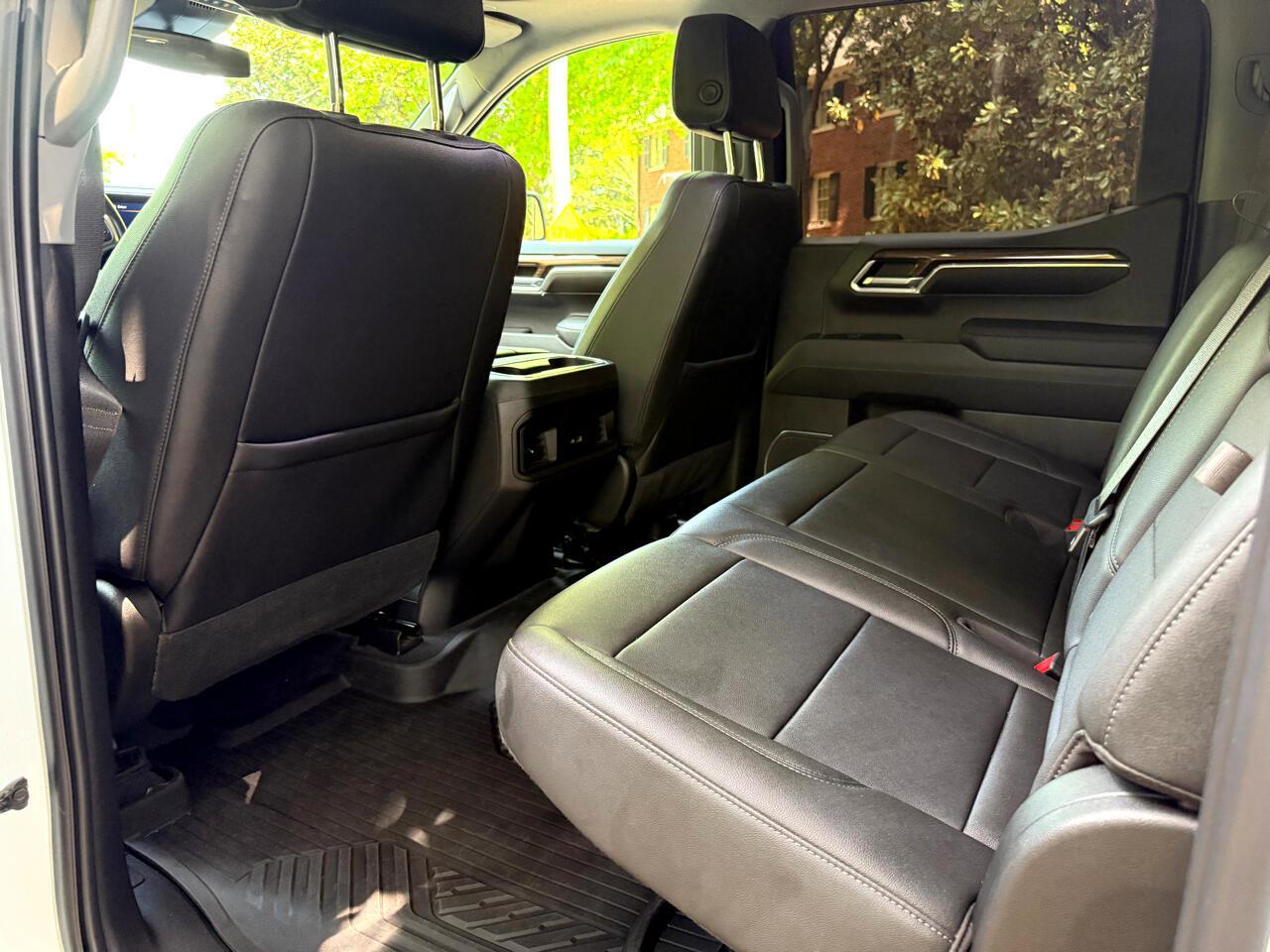 Used 2022 Chevrolet Silverado 1500 LT Trail Boss w/ LT Trail Boss Premium Package image 52