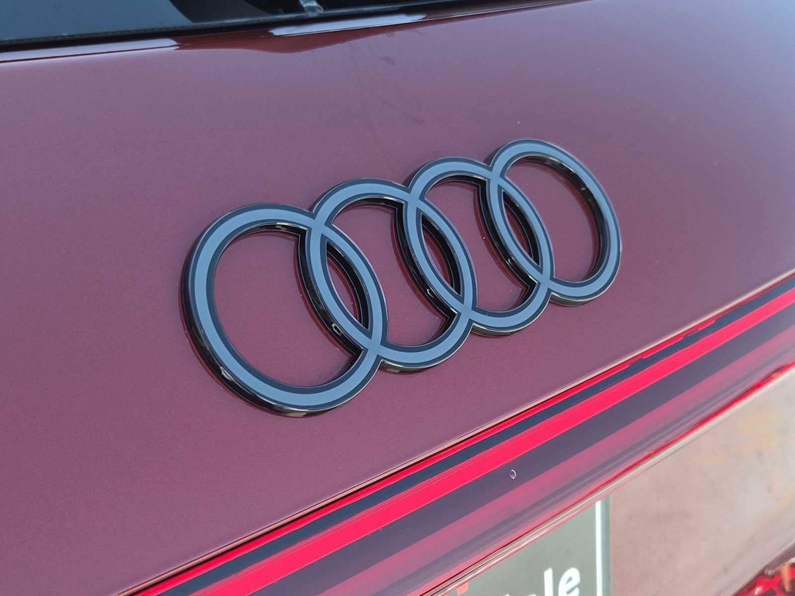 New 2025 Audi SQ5 Premium Plus image 10