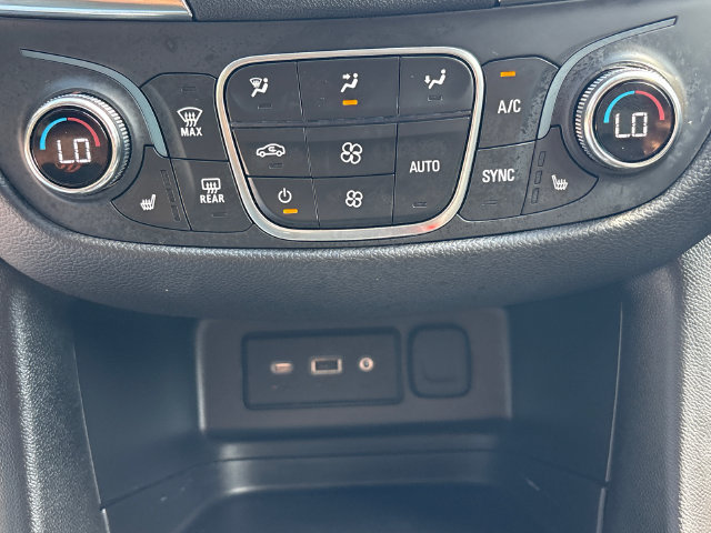 Used 2024 Chevrolet Equinox LT AWD/4WD image 32