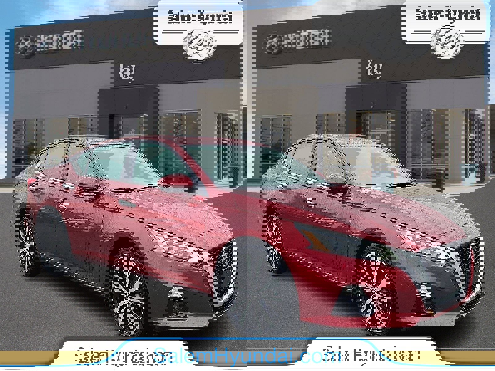 Used 2021 Nissan Altima 2.5 Platinum image 1