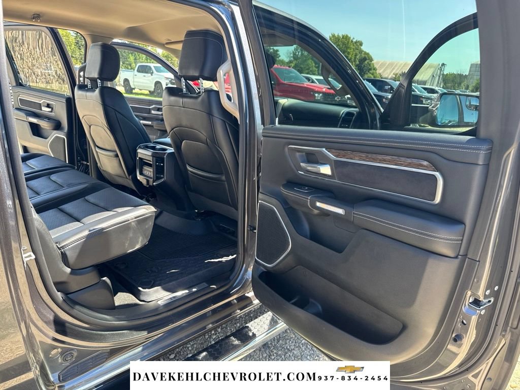 Used 2020 RAM 1500 Laramie AWD/4WD image 23