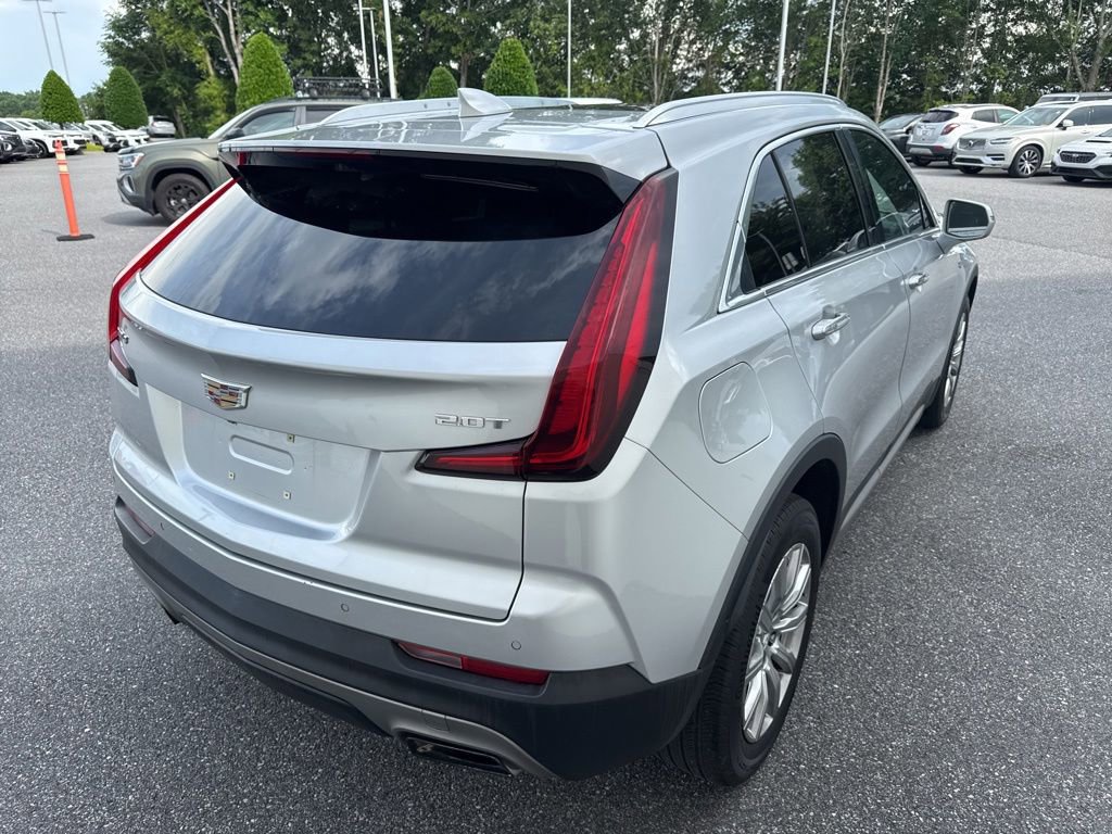 Used 2019 Cadillac XT4 Premium Luxury w/ Enhanced Visibility Package FWD image 7
