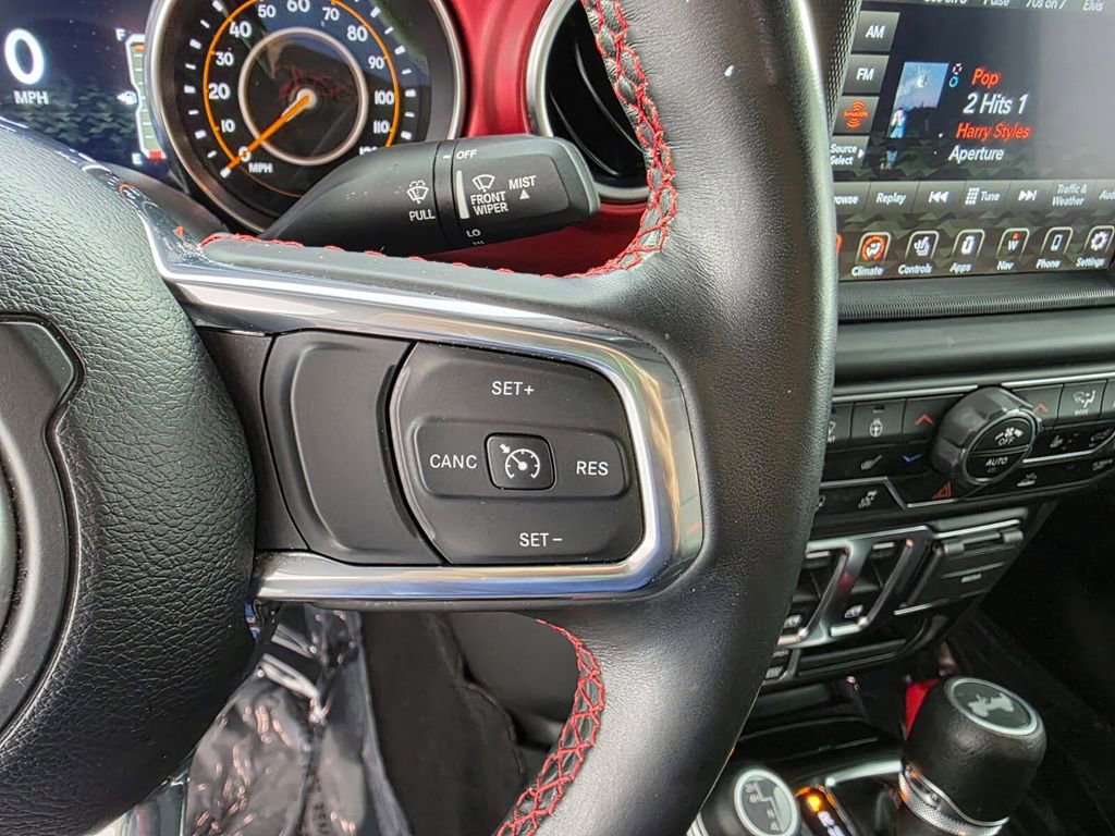 Used 2023 Jeep Wrangler Rubicon w/ Cold Weather Group AWD/4WD image 16