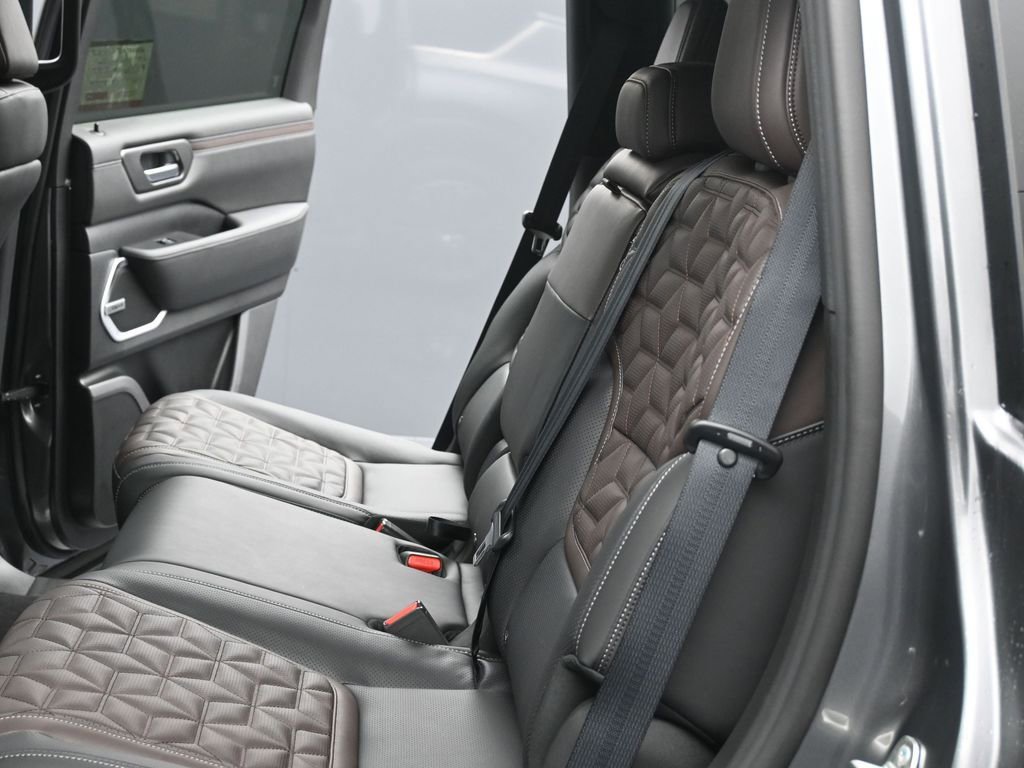 New 2026 Nissan Armada Platinum image 20