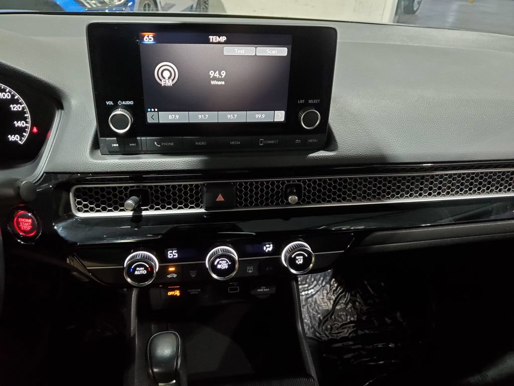 Used 2024 Honda Civic Sport image 25