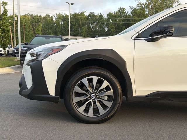 Certified 2025 Subaru Outback Limited AWD/4WD image 9