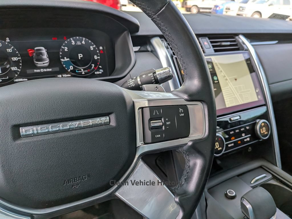Used 2021 Land Rover Discovery S AWD/4WD image 15