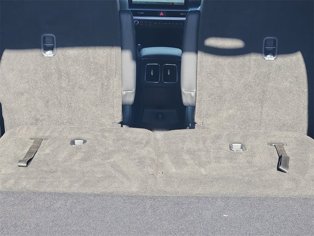 Used 2025 Kia Sorento EX image 24