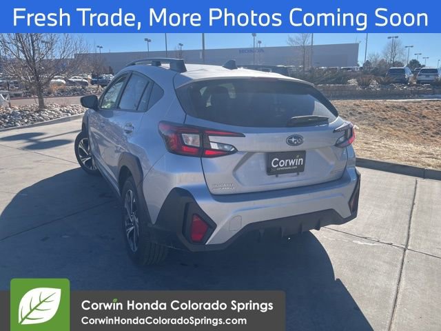 Used 2024 Subaru Crosstrek 2.0i Premium image 5