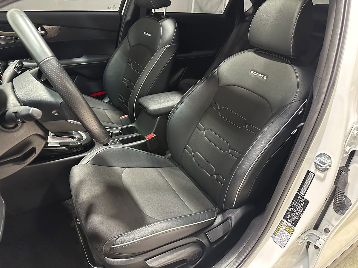 Used 2024 Kia Forte GT-Line w/ GT-Line Premium Package FWD image 26