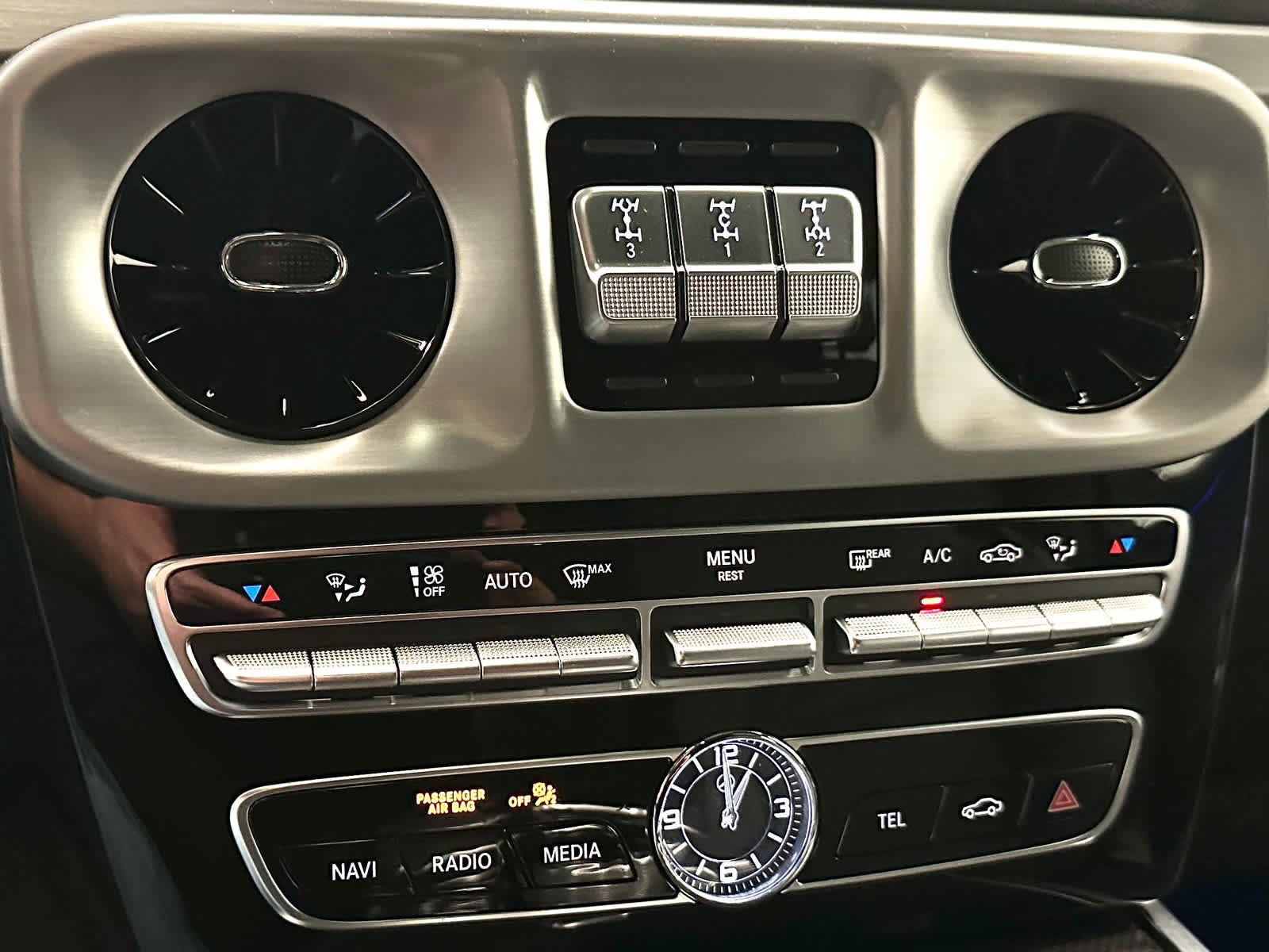 Used 2024 Mercedes-Benz G 550 w/ Night Package image 30
