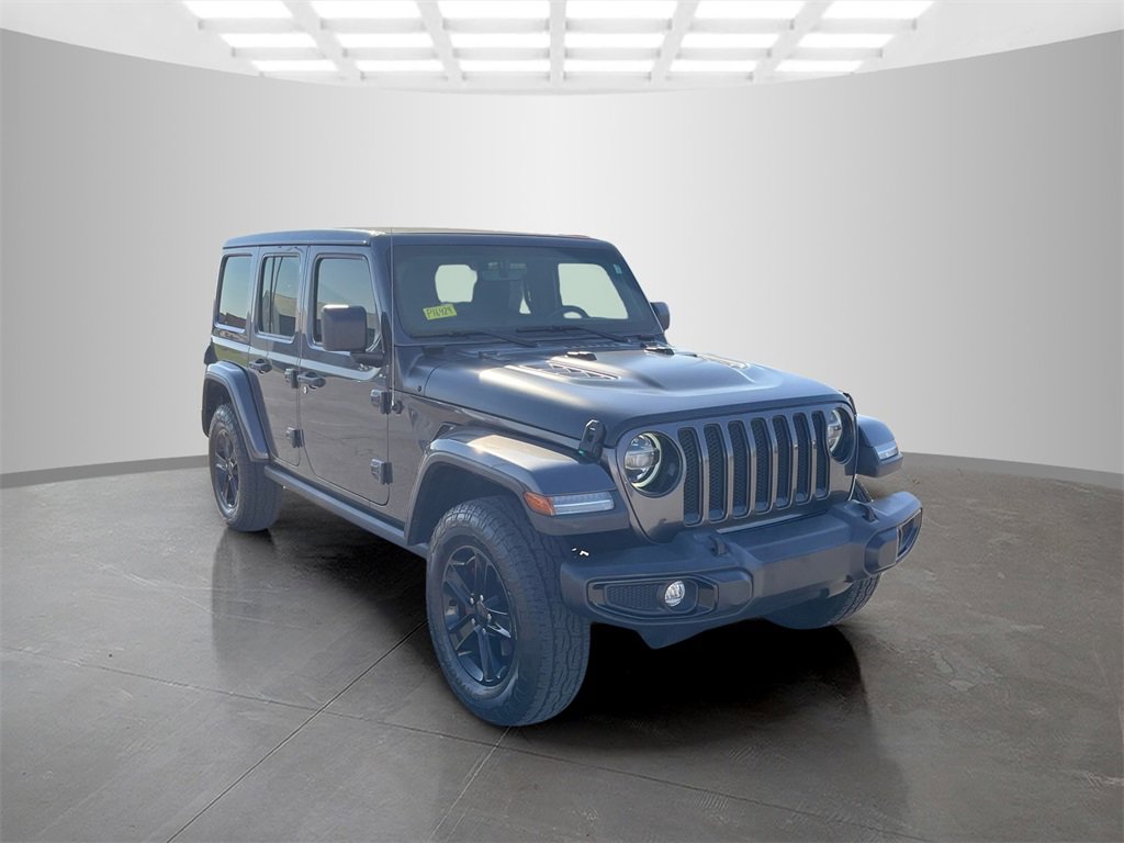 Used 2021 Jeep Wrangler Unlimited Sahara image 3